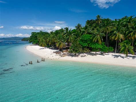 tourist spots in samal island